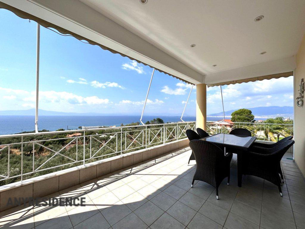 Apartment in Kalamata, photo #3, listing #2313324