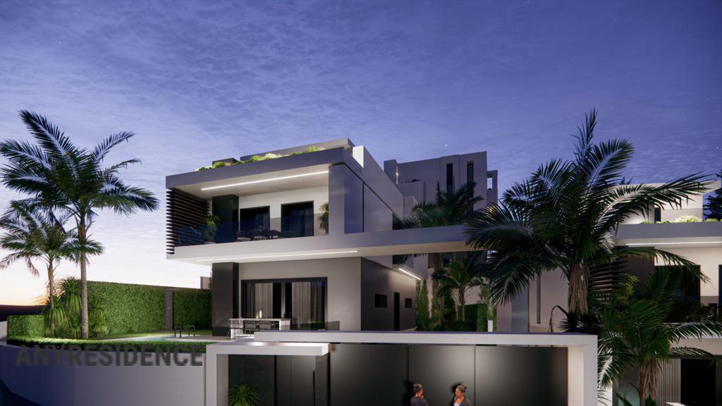 Villa in Panorama, photo #3, listing #2551339