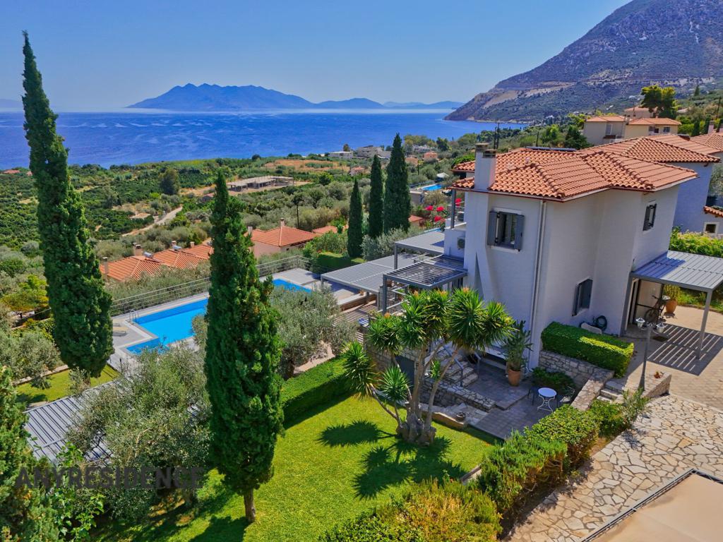 Townhome in Korinthos, photo #4, listing #2512837