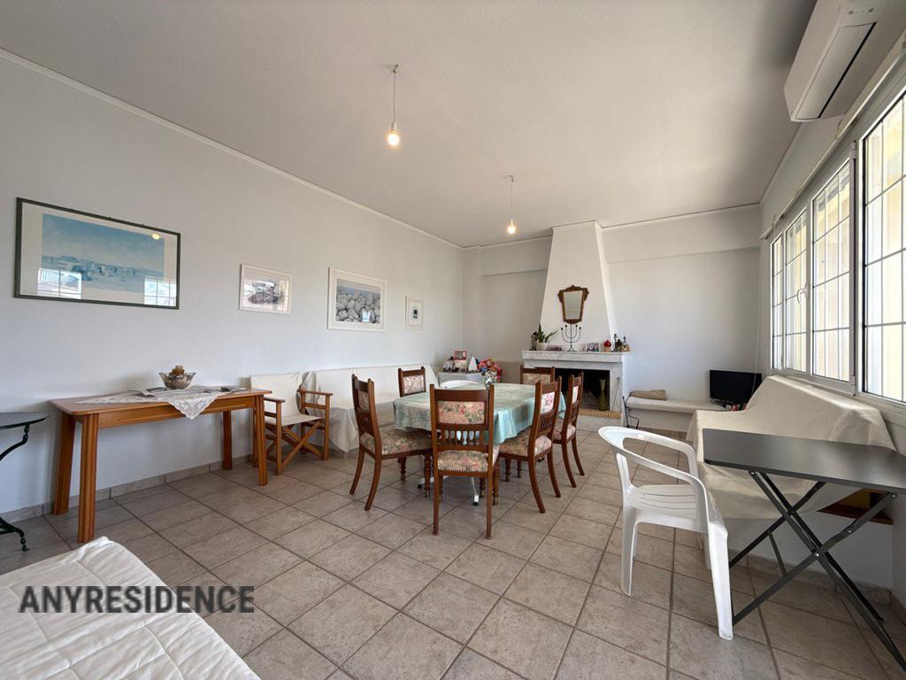 Apartment in Kyparissia, photo #6, listing #2514654