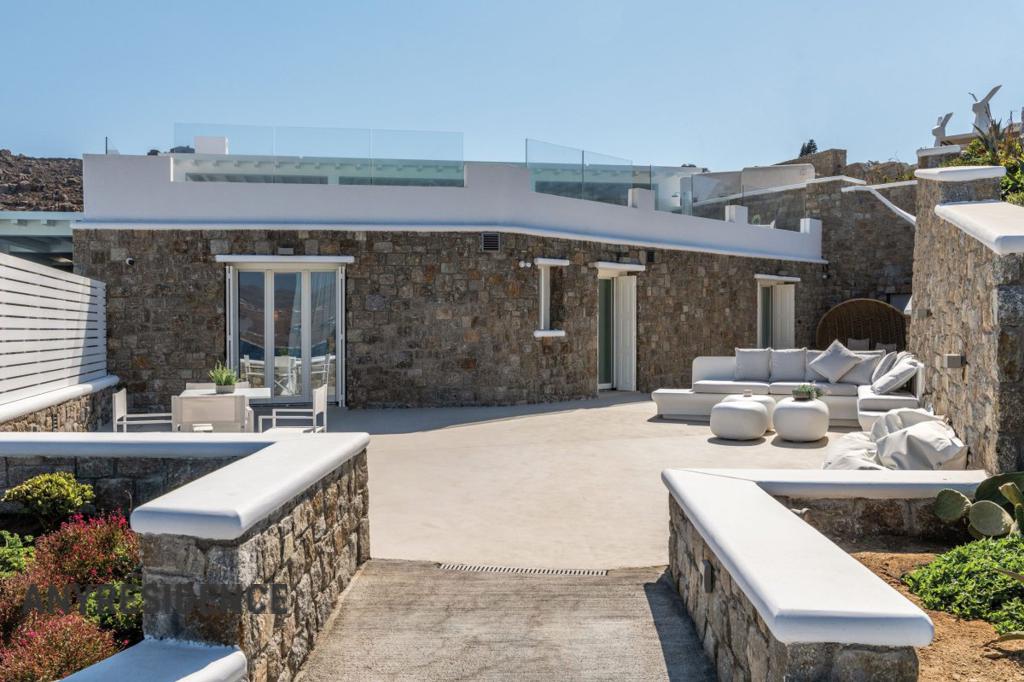 Villa in Mikonos, photo #3, listing #2483324
