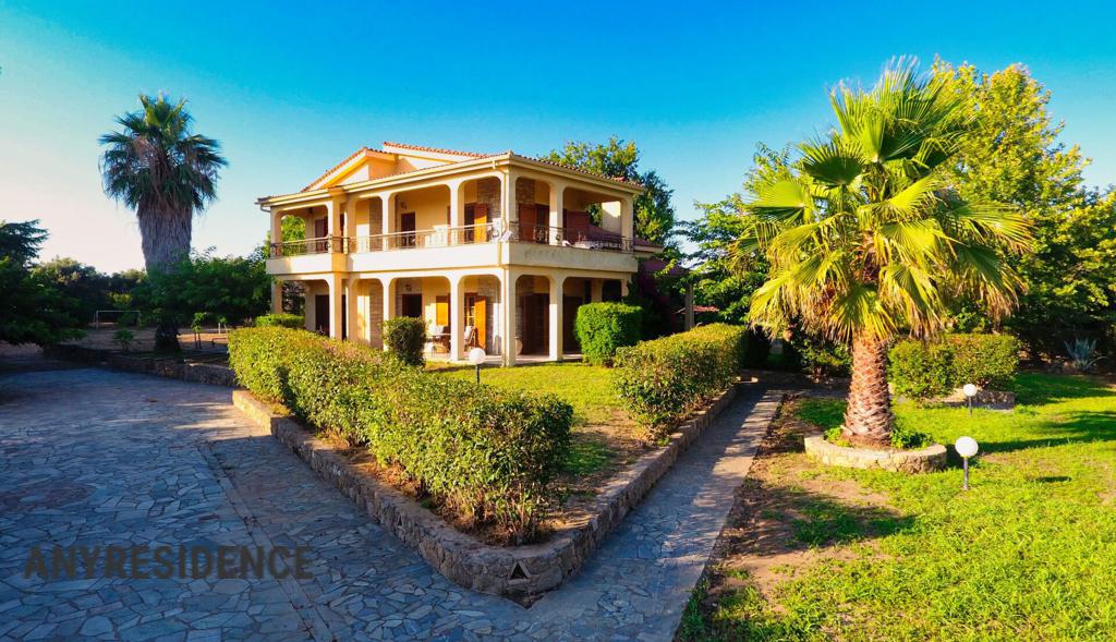 Villa in Peloponnese, photo #1, listing #2489389