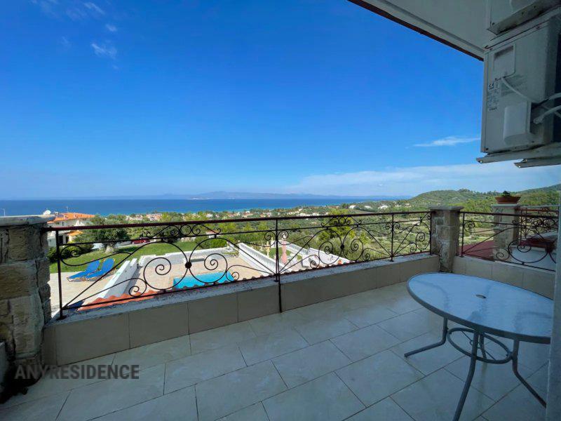 Townhome in Pefkochori, photo #8, listing #2329337