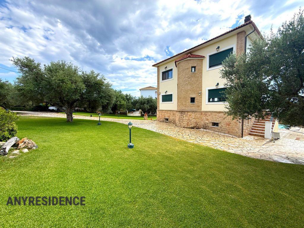 9 room villa in Peloponnese, photo #9, listing #2334069