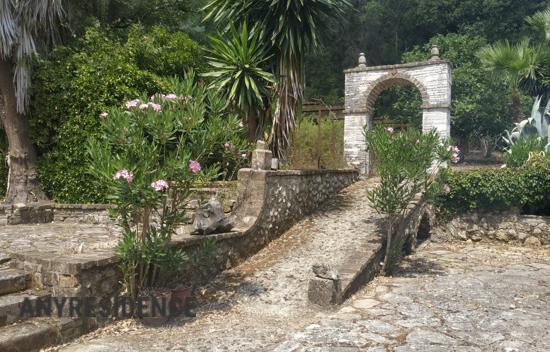 Terraced house in Corfu