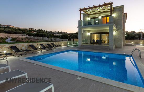 6 room villa in Almyrida