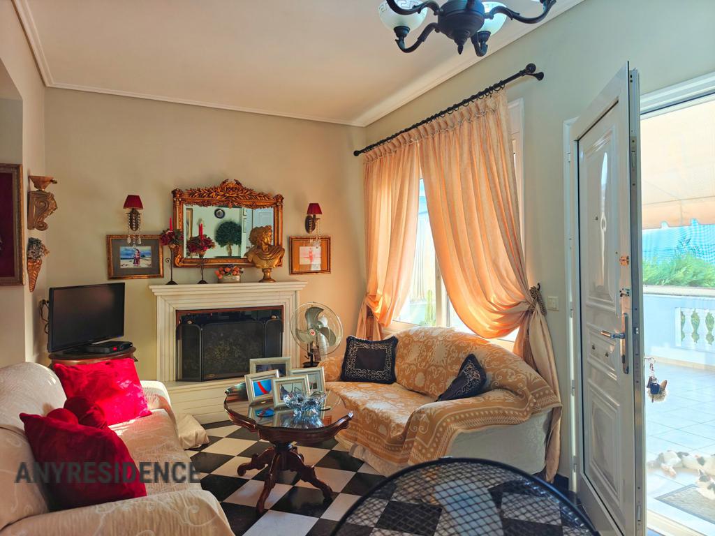 Townhome in Loutraki, photo #9, listing #2485910