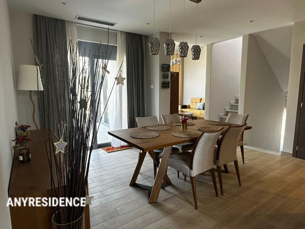 6 room villa in Lagonisi, photo #3, listing #2477815