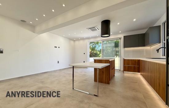 3 room apartment in Loutraki