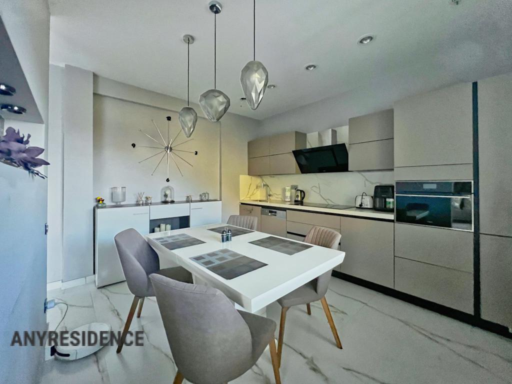 Apartment in Loutraki, photo #9, listing #2519181