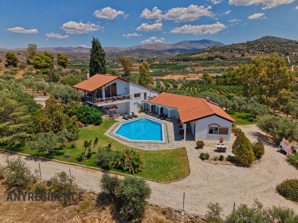 Villa in Peloponnese, photo #1, listing #2541164