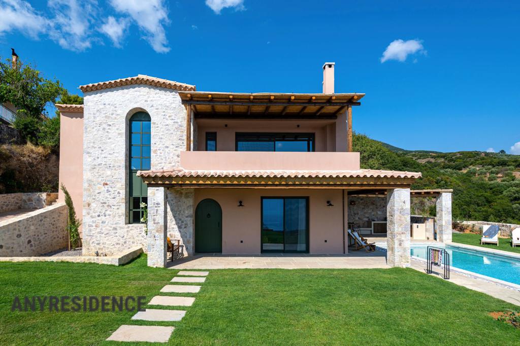 Villa in Peloponnese, photo #1, listing #2490574