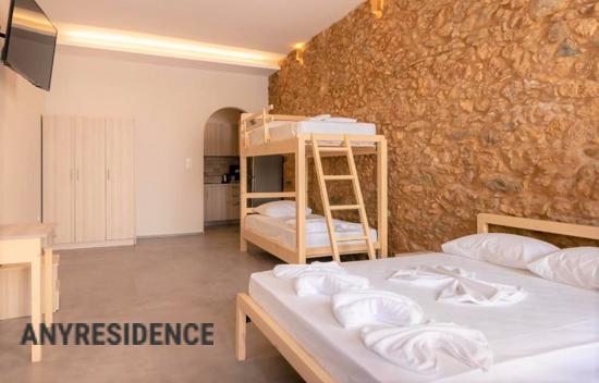 9 room townhome in Peloponnese