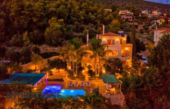 Villa in Peloponnese
