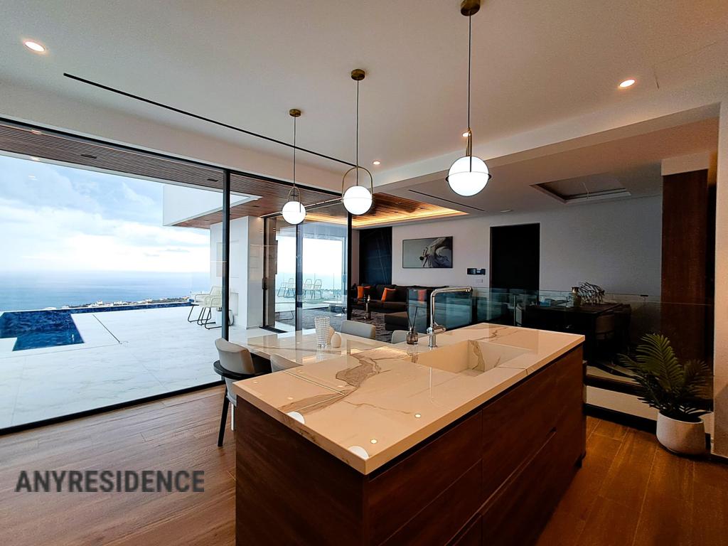 Townhome in Kokkino Chorio, photo #8, listing #2447071
