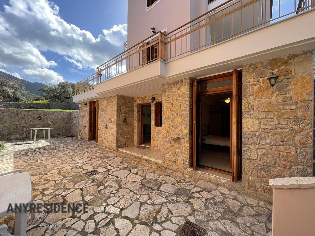 6 room villa in Epidavros, photo #2, listing #2231455