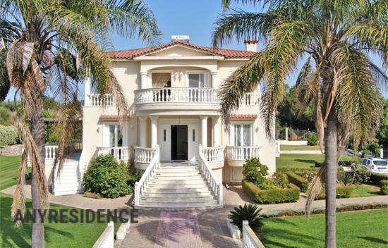 14 room villa in Kalamata