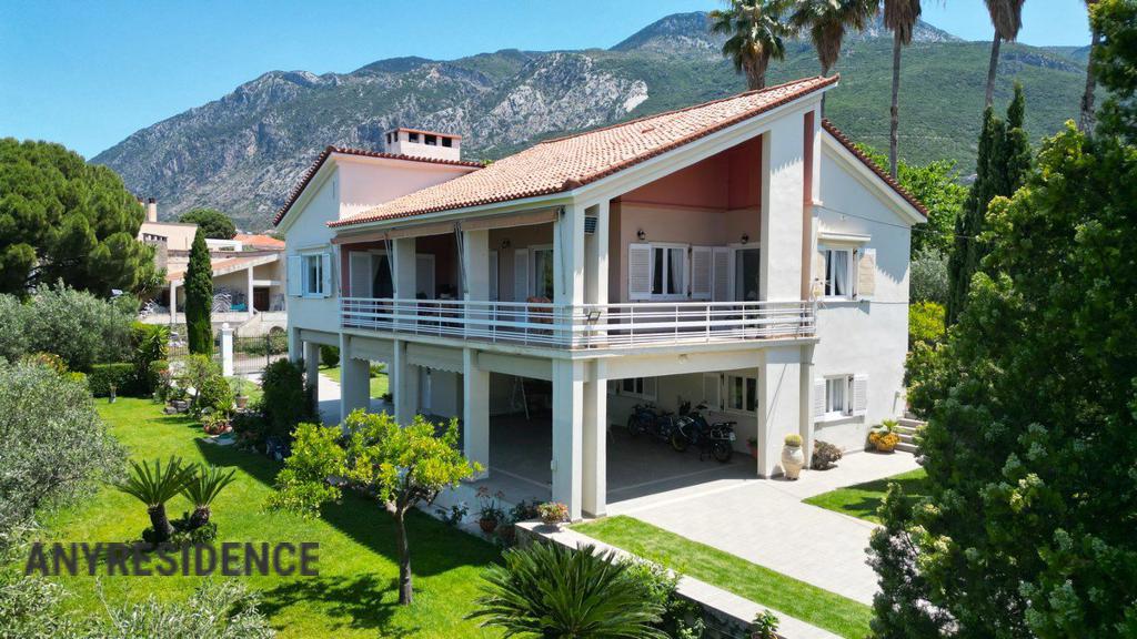 Villa in Mikri Mantineia, photo #1, listing #2455266