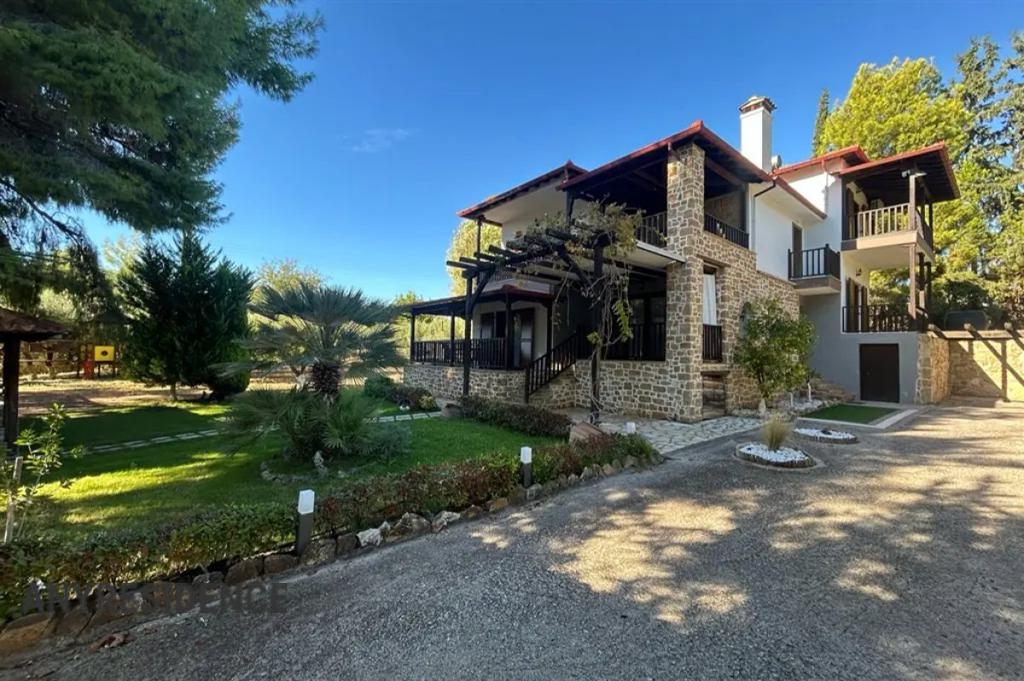 Villa in Nikiti, photo #4, listing #2532735