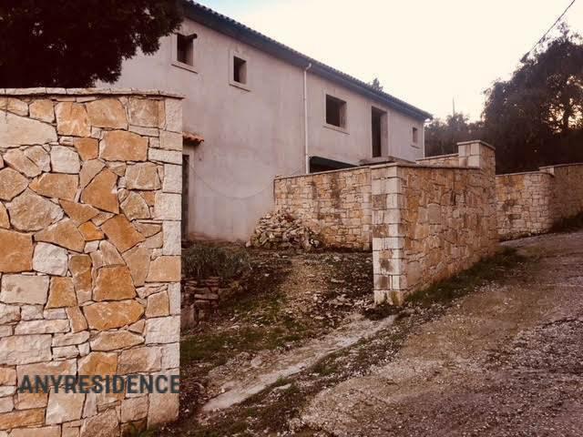 Terraced house in Administration of the Peloponnese, Western Greece and the Ionian Islands, photo #9, listing #2156237