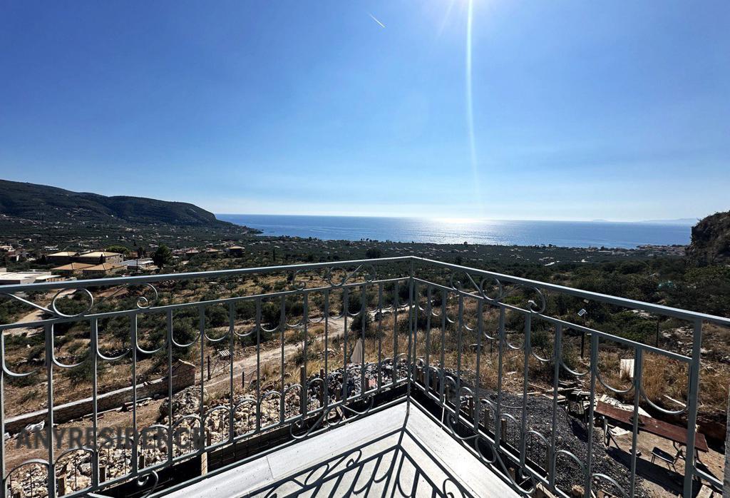 Townhome in Messenia, photo #5, listing #2441579