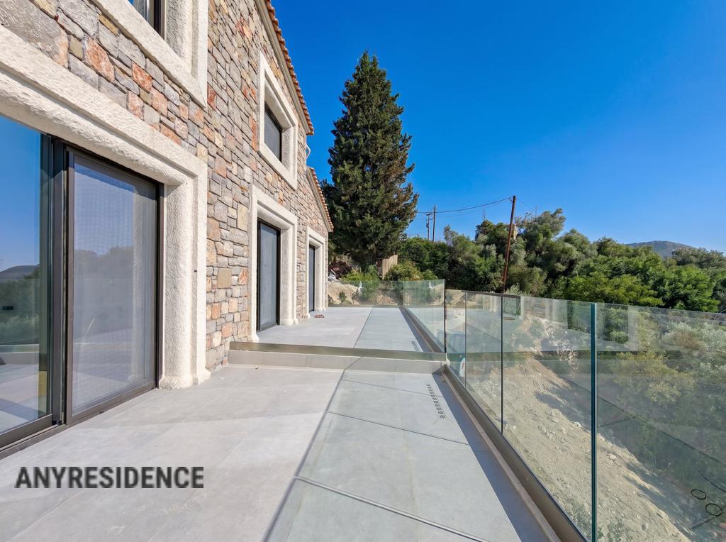 Townhome in Lefkas, photo #7, listing #2536366