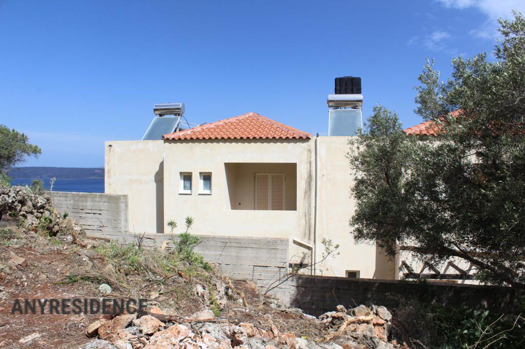 Villa in Kokkino Chorio, photo #1, listing #2374819