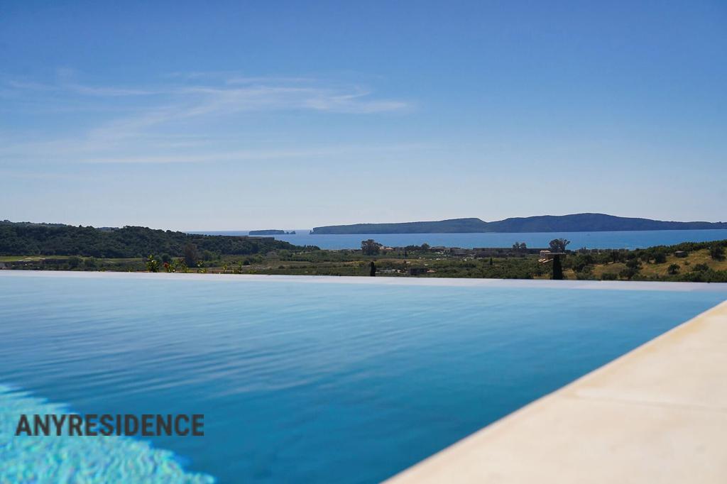 Villa in Peloponnese, photo #8, listing #2334596