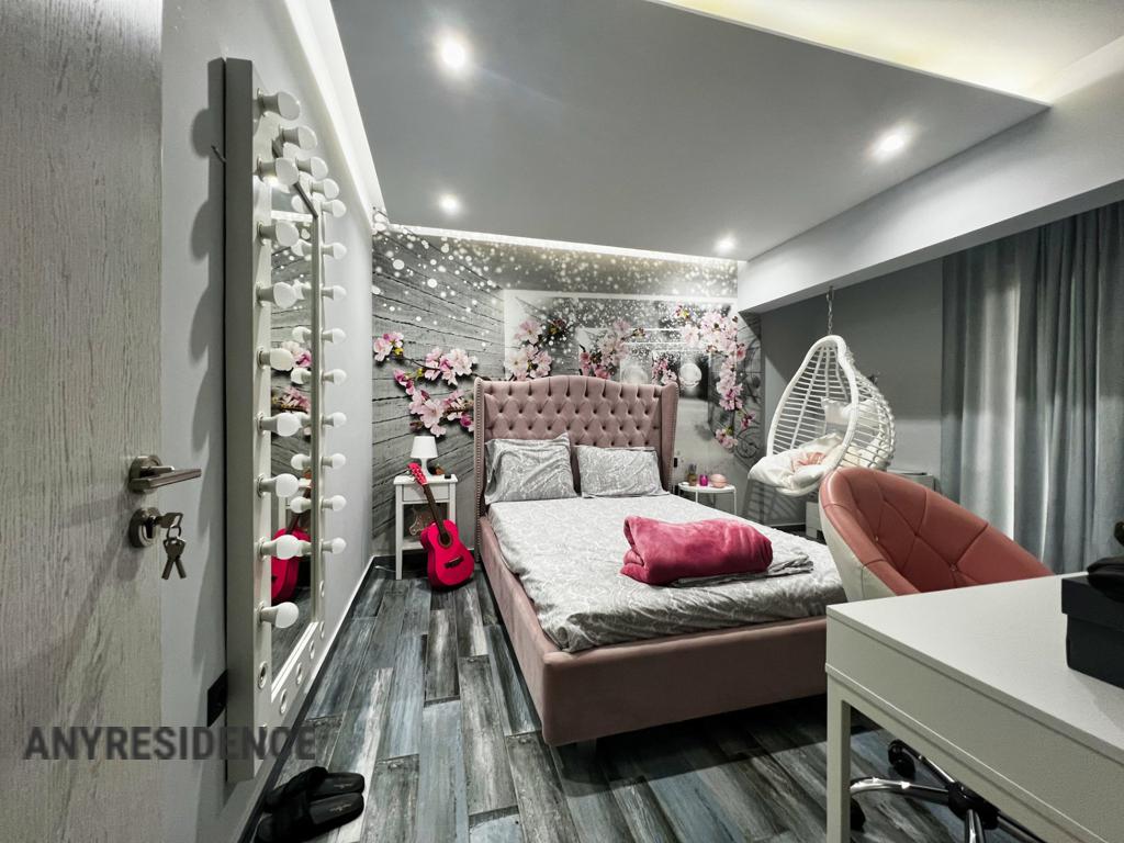 Townhome in Attica, photo #8, listing #2490298