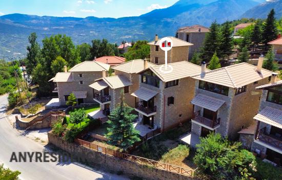 Townhome in Xilokastro