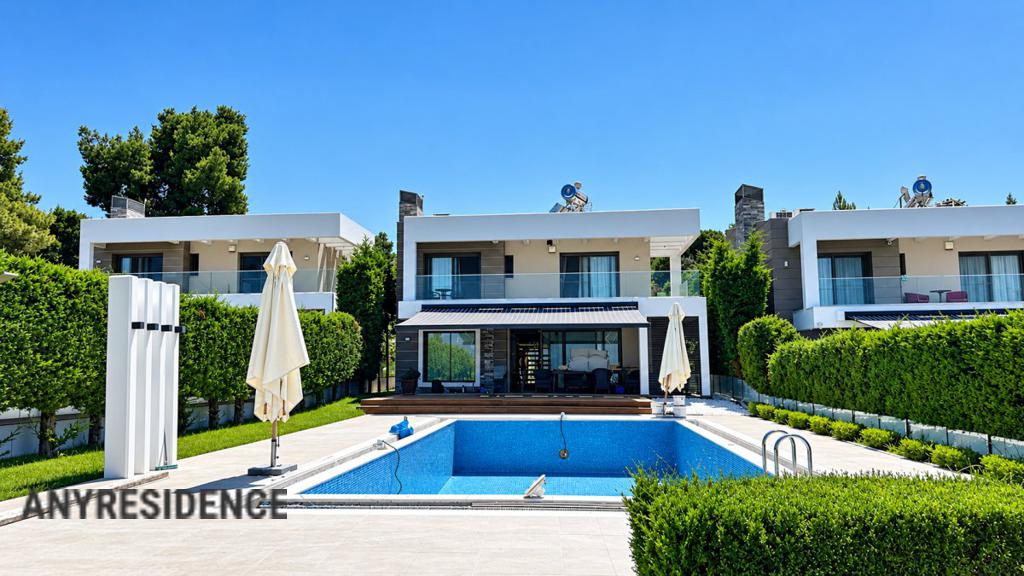 Villa in Pefkochori, photo #1, listing #2100651
