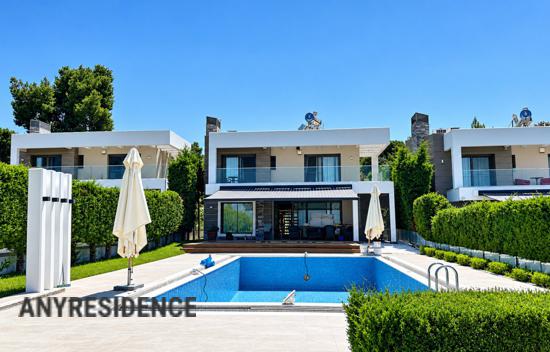 Villa in Pefkochori