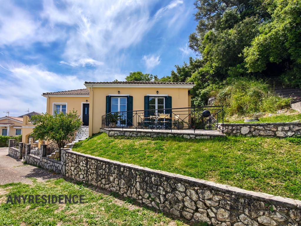 Townhome in Lefkas, photo #5, listing #2536018