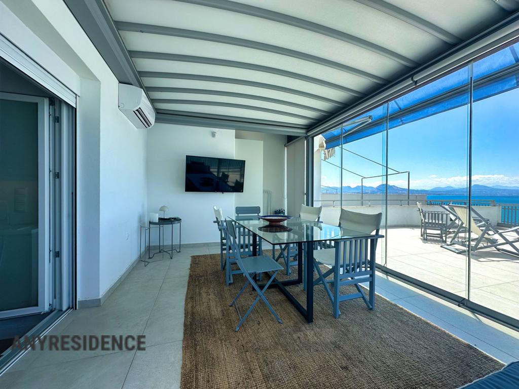 Penthouse in Loutraki, photo #8, listing #2472580