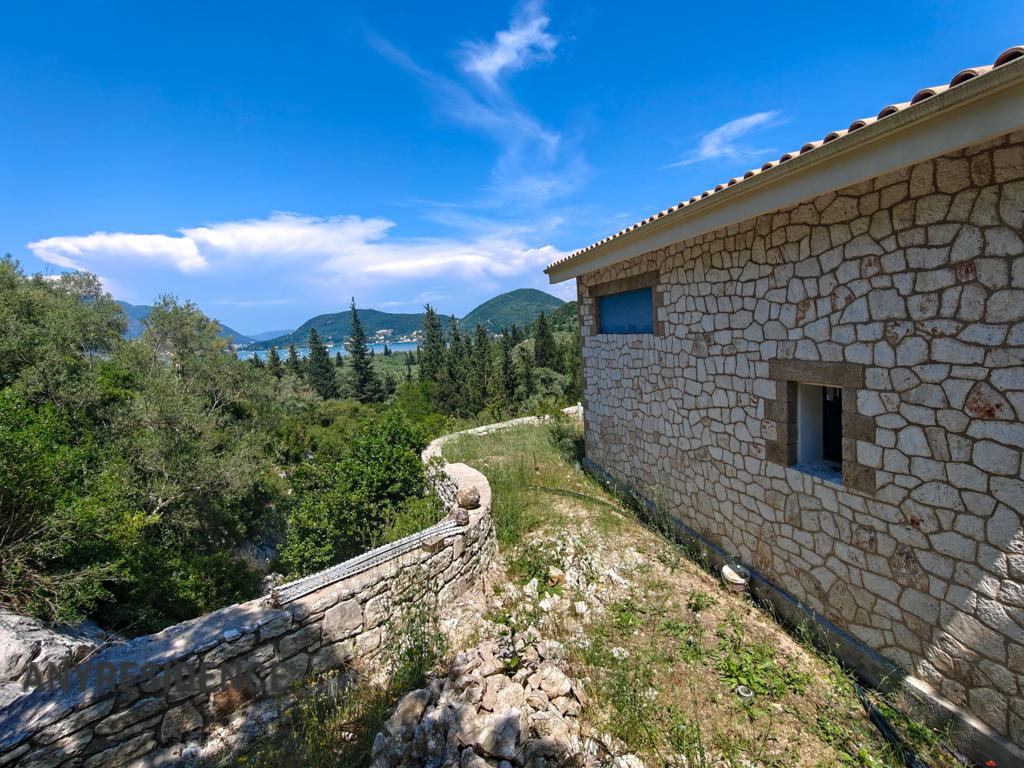 Villa in Lefkas, photo #9, listing #2535030