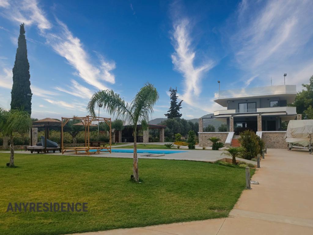 Townhome in Attica, photo #2, listing #2490298