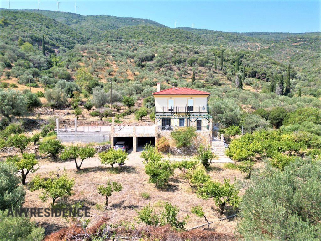 4 room villa in Galatas, photo #2, listing #2303553