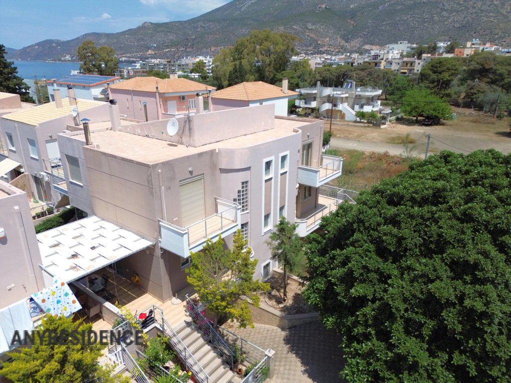 6 room townhome in Loutraki, photo #2, listing #2264344