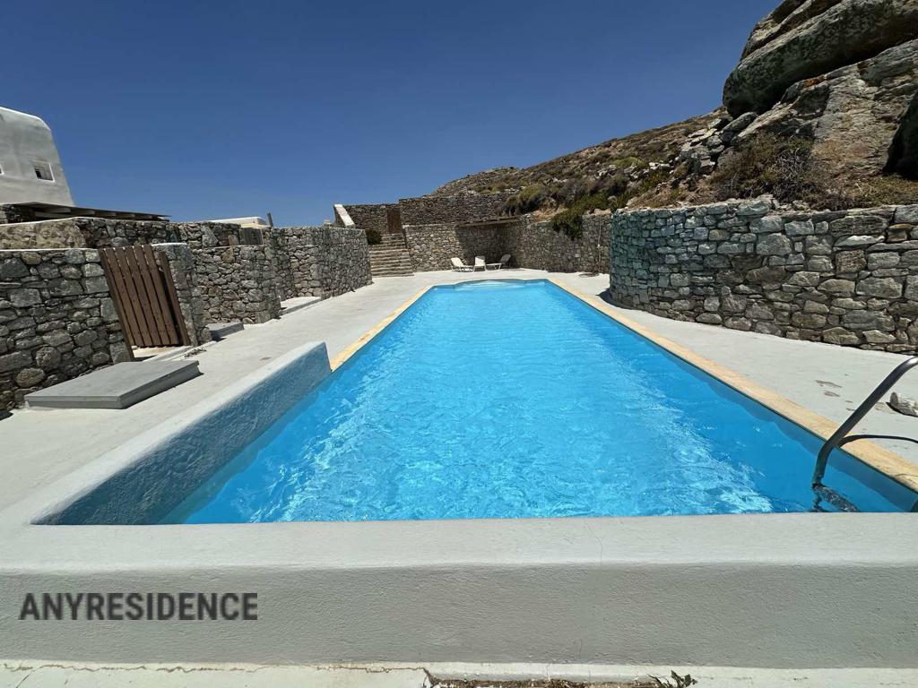 4 room terraced house in Cyclades, photo #1, listing #2471003
