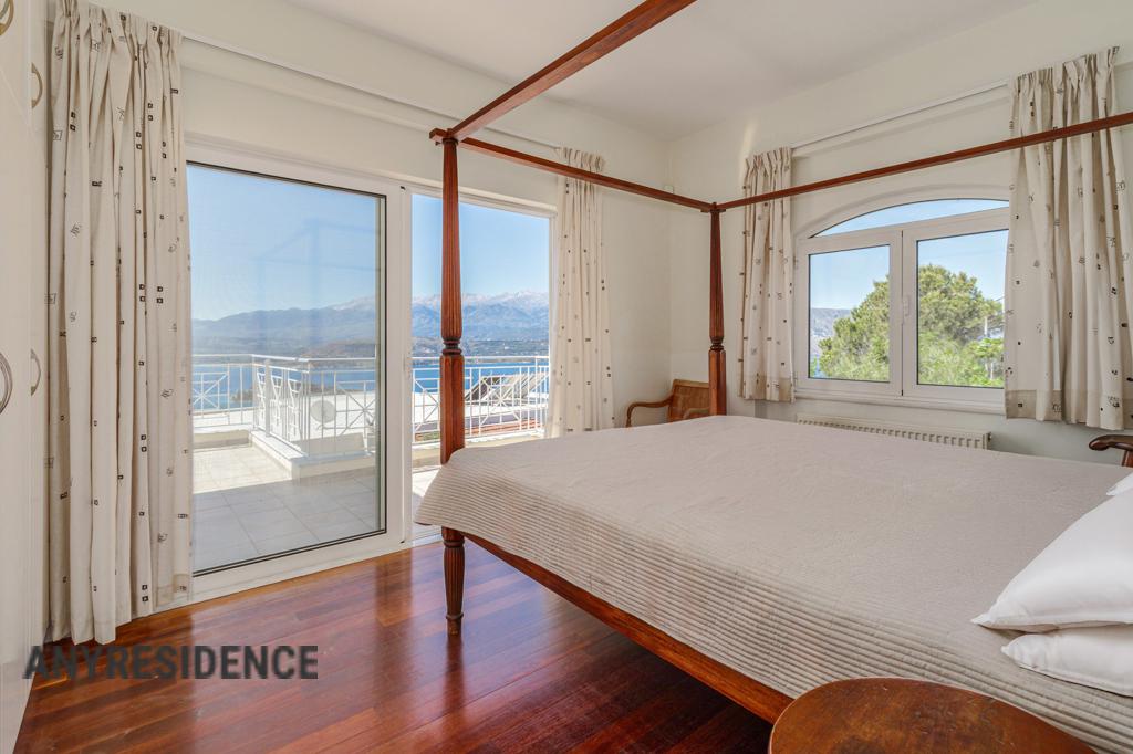 Townhome in Chania, photo #2, listing #2487807