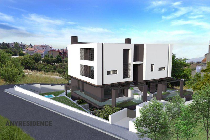 Townhome in Panorama, photo #1, listing #2250664