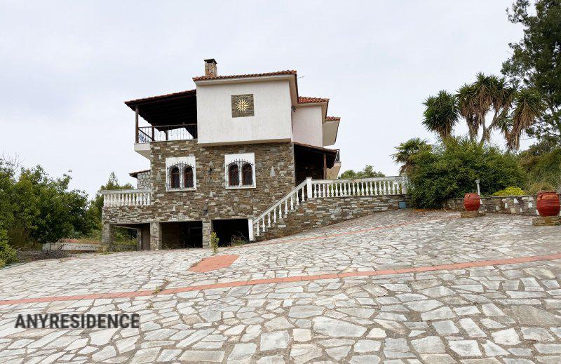 Townhome in Pallini, photo #1, listing #2378634