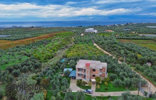 Townhome in Xilokastro