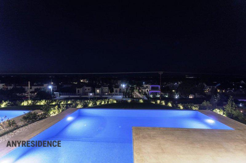 Villa in Pefkochori, photo #4, listing #2341672