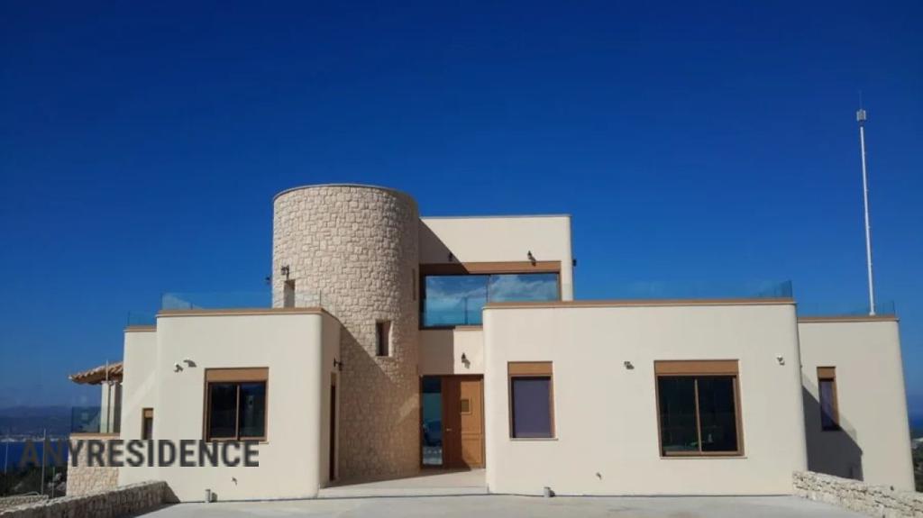 Villa in Tsivaras, photo #8, listing #2532775