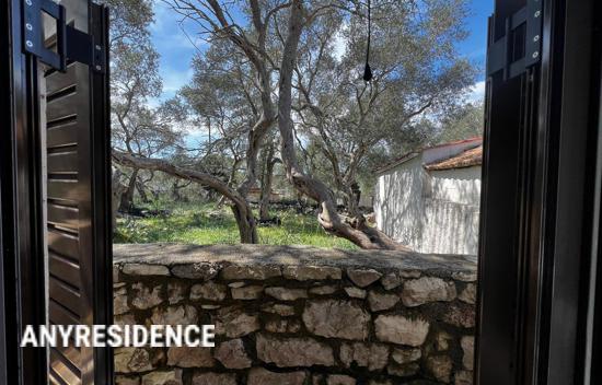 Terraced house in Administration of the Peloponnese, Western Greece and the Ionian Islands