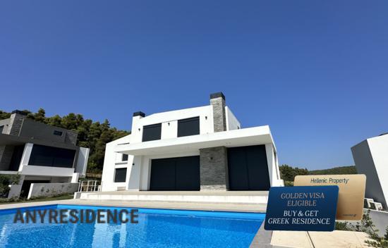 Villa in Sani