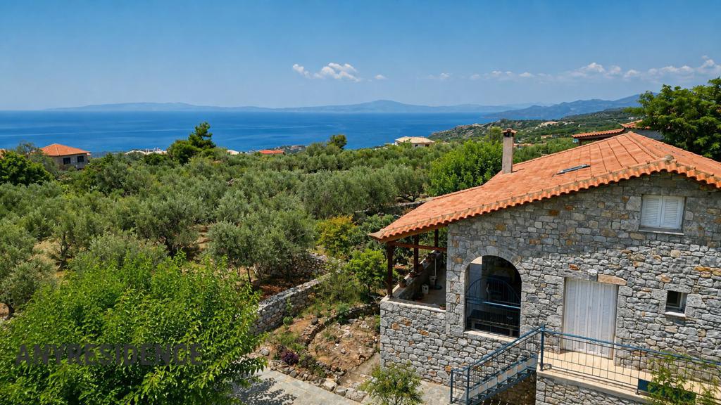 Townhome in Messenia, photo #2, listing #2511145