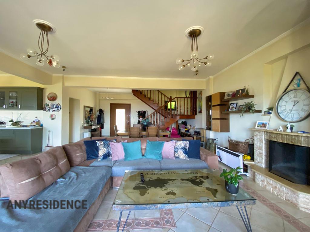 Townhome in Patras, photo #6, listing #2457950