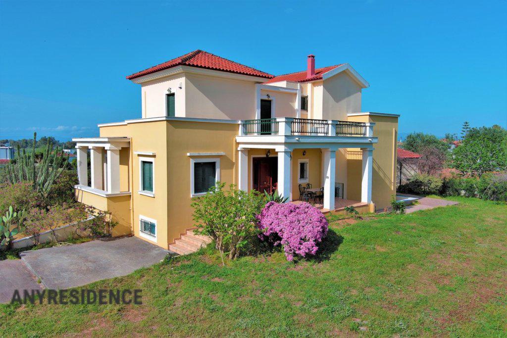 11 room villa in Kalamata, photo #1, listing #2250584